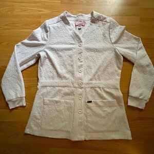 Koi White Floral Scrub Coat Size M